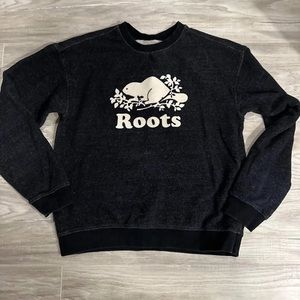 Roots Sweater-size small-mint condition!
